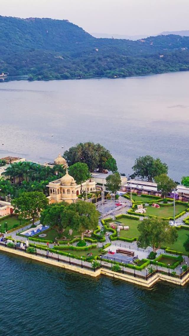 Udaipur: A Gem of Cultural Elegance