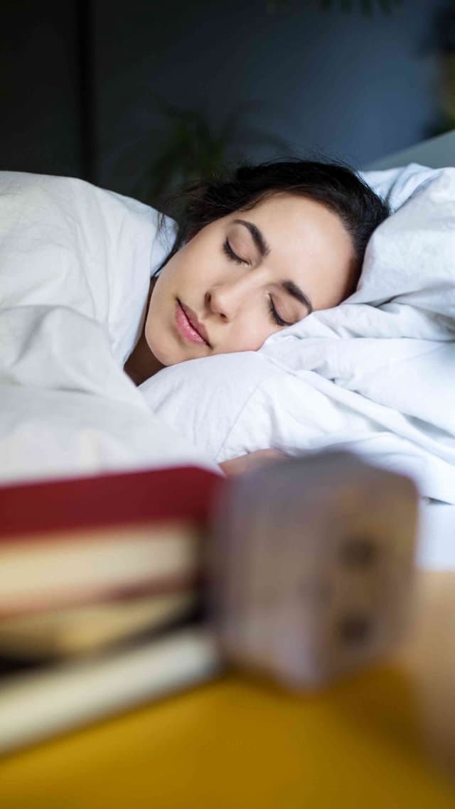 Effective Tips to Help You Fall Asleep Faster