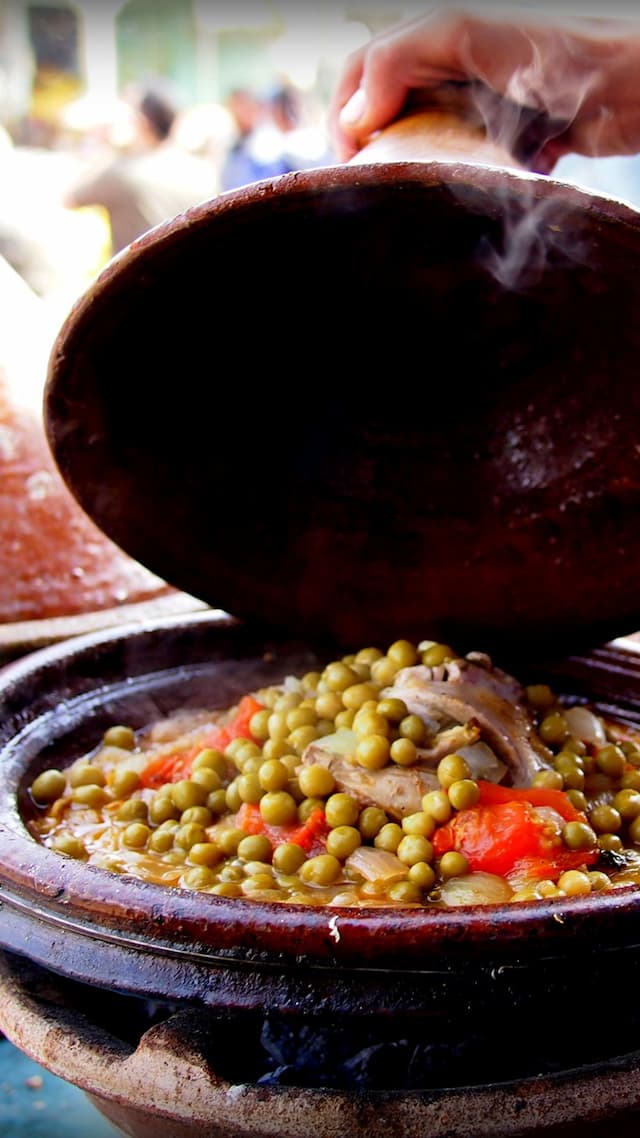 Discover the Delight of Moroccan Tagine