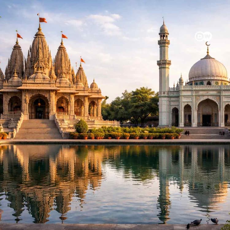 A Hindu temple and a mosque sharing the same courtyard A Hindu temple and a mosque sharing the same courtyard